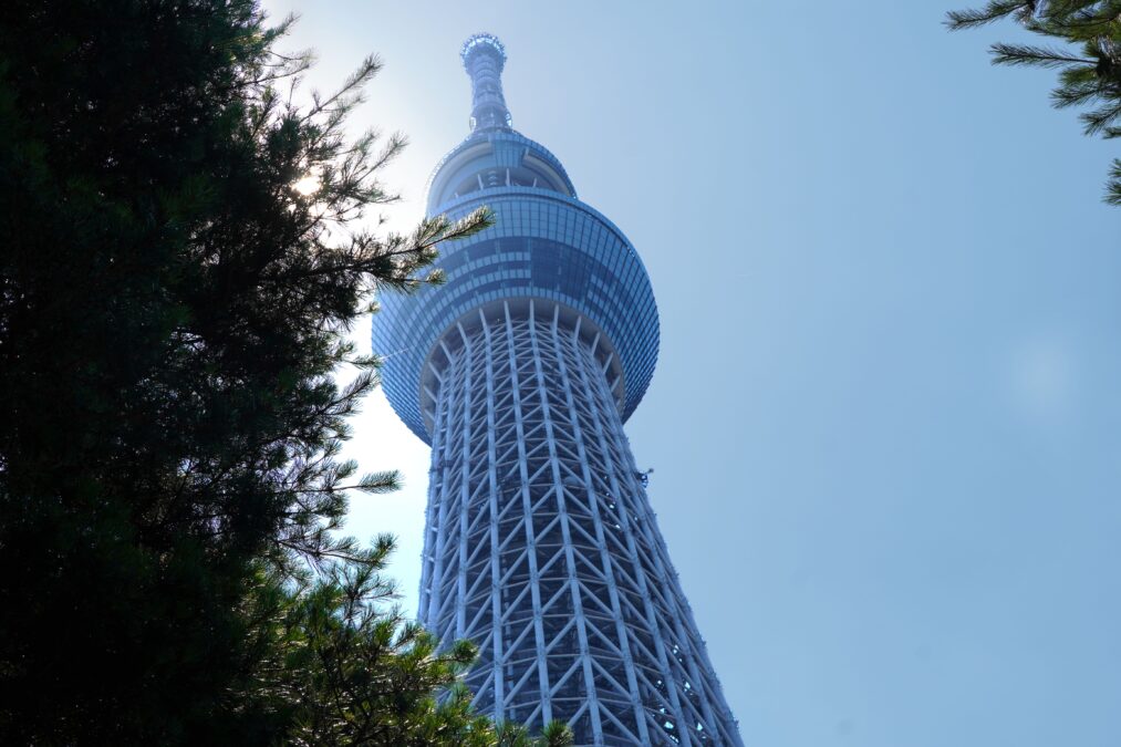 東京スカイツリー 下から見上げるアングル