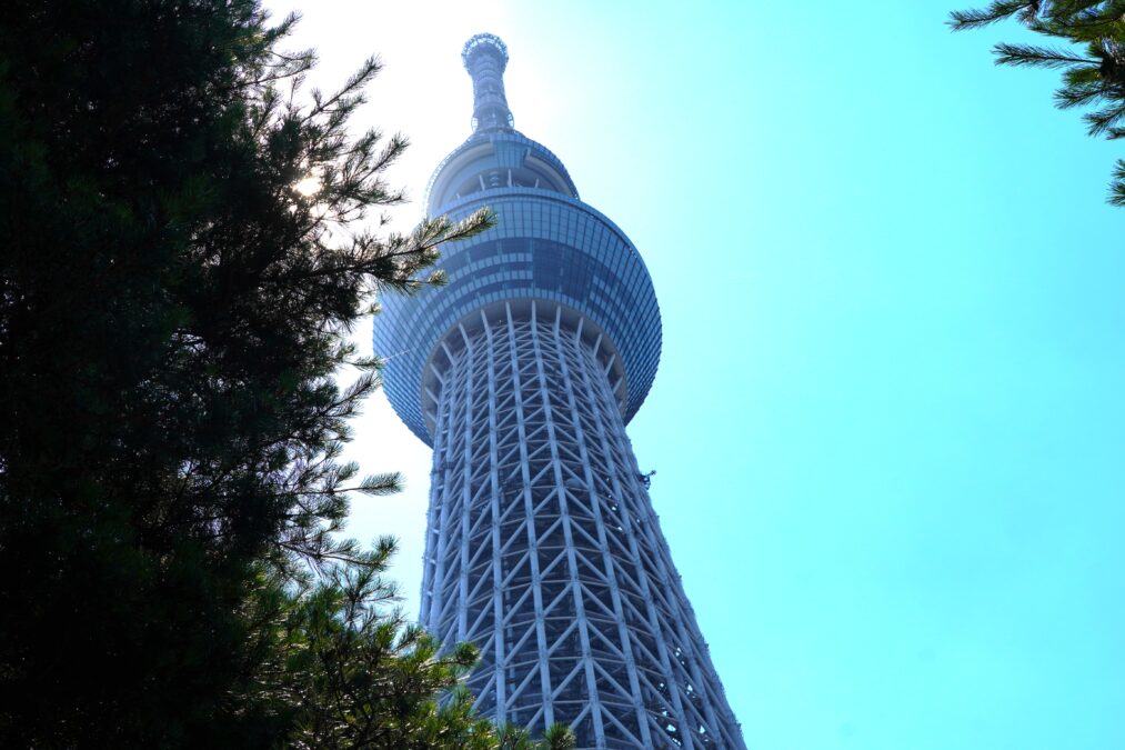 東京スカイツリー 下から見上げるアングル