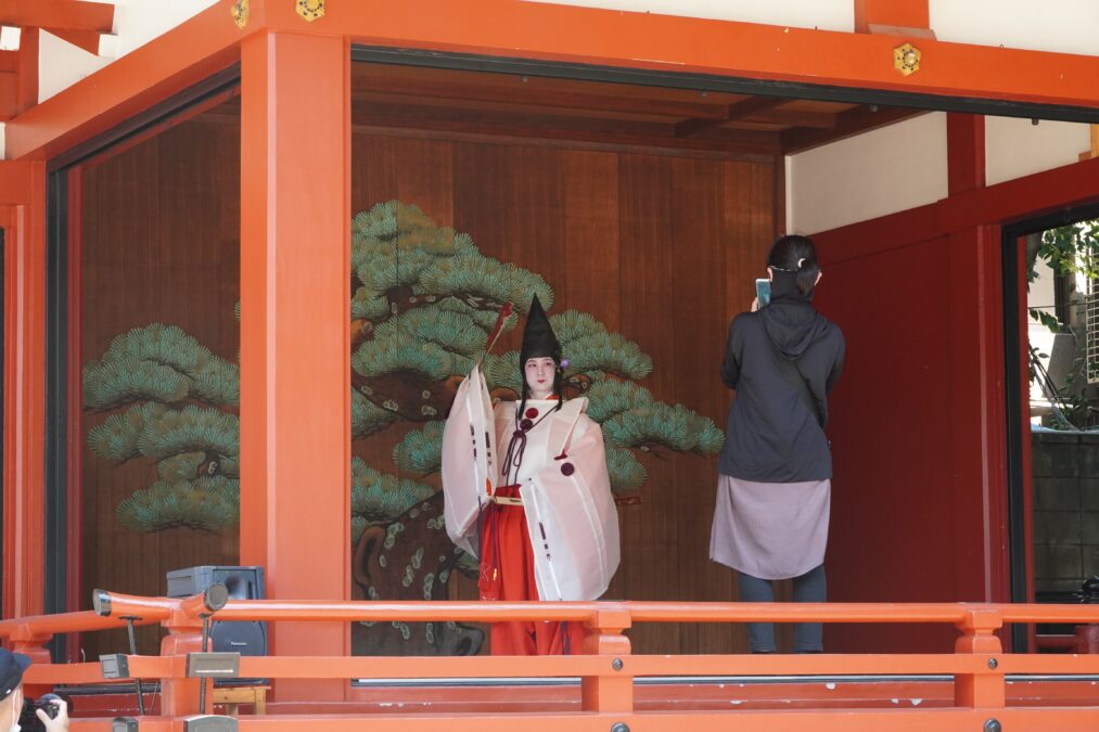 浅草神社 神楽殿