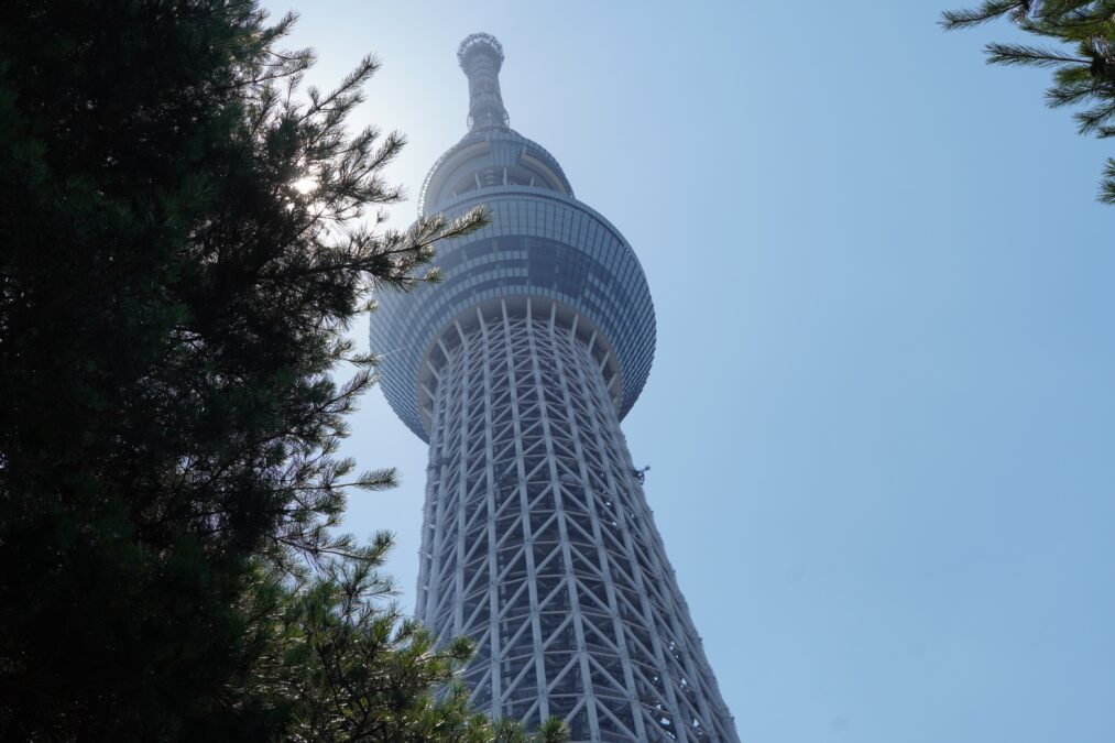 東京スカイツリー 下から見上げるアングル